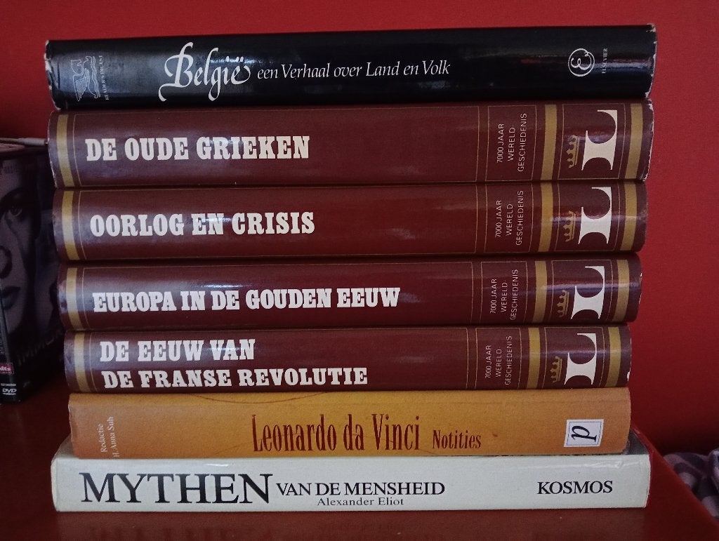 Boeken ivm geschiedenis, Enlèvement ou Envoi, Comme neuf