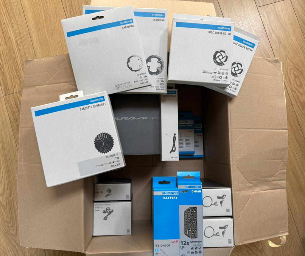 Shimano dura ace 12sp di2 groepset NIEUW, Fietsen en Brommers, Ophalen, Nieuw