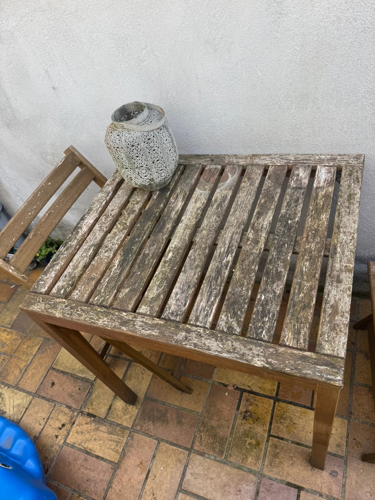 Tuin tafeltje en 2 stoelen, Ophalen, Zo goed als nieuw