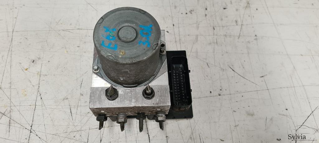 ABS Pomp BMW 5 / 6 serie E60 E61 E63 E64 6775730 / 6775732, Gebruikt, -, -, Ophalen of Verzenden