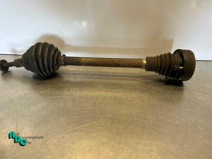 Arbre de transmission avant gauche d'un Seat Altea (Altea 05, -, 3 mois de garantie, Utilisé, -