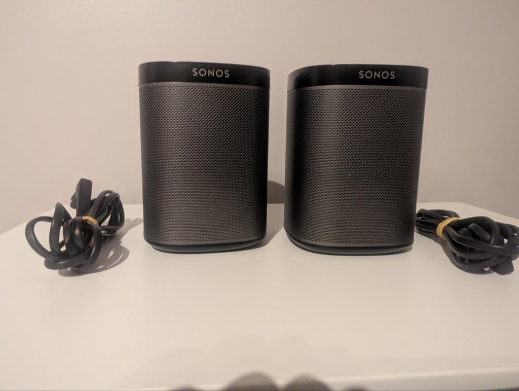 Paire de Sonos Play:1 noires, TV, Hi-fi & Vidéo, Enlèvement
