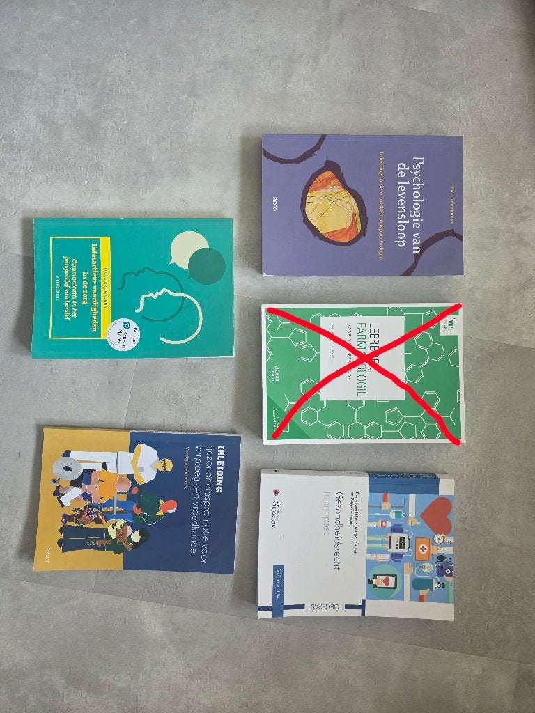 Schoolboeken verpleegkunde, Boeken, Ophalen of Verzenden, Zo goed als nieuw, Overige niveaus, Overige vakken
