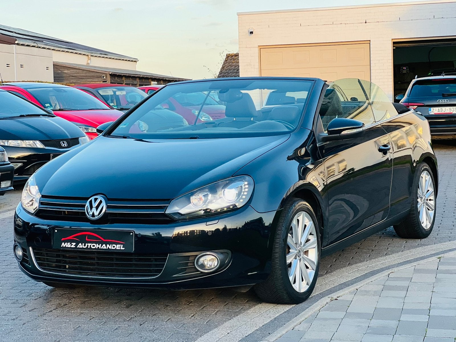 VW GOLF 6 CABRIO // 1.4 TSI // 65.000 Km // XENON // NAVI, Euro 5, Cabriolet, Zwart, Bedrijf