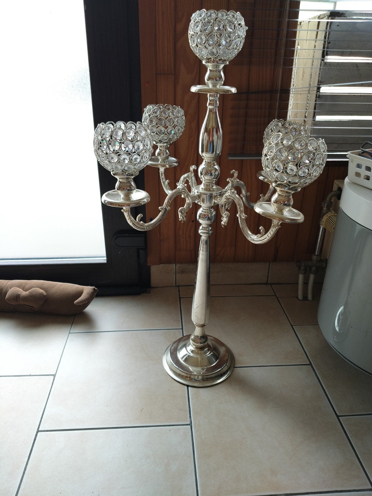 chandelier baroque, Enlèvement