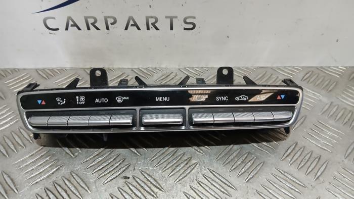 Panneau de commandes chauffage d'un Mercedes E-Klasse, 3 mois de garantie, Utilisé, -, -