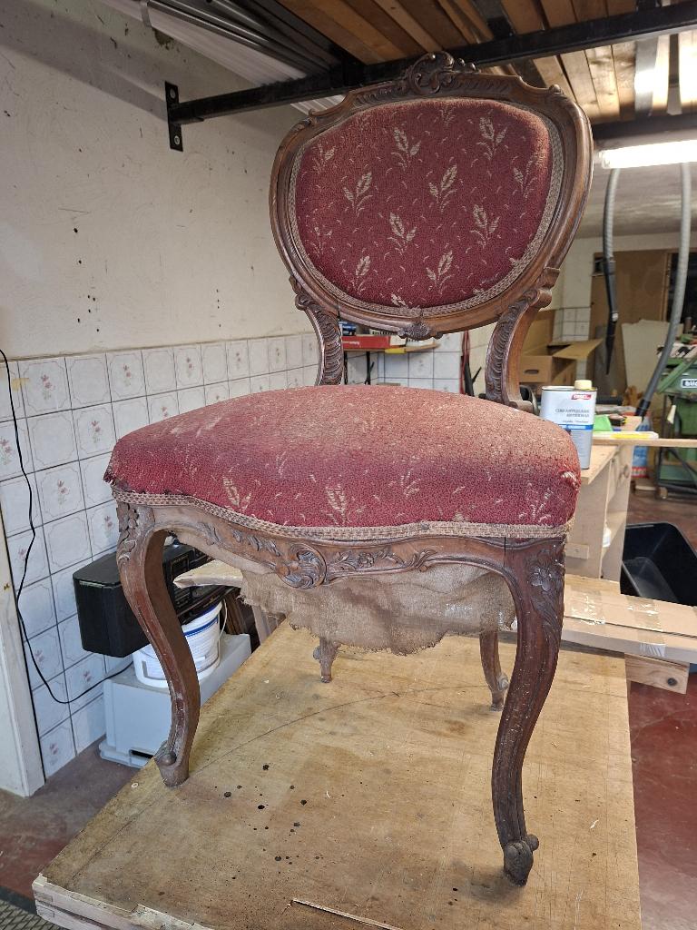 chaise Louis XV, Enlèvement