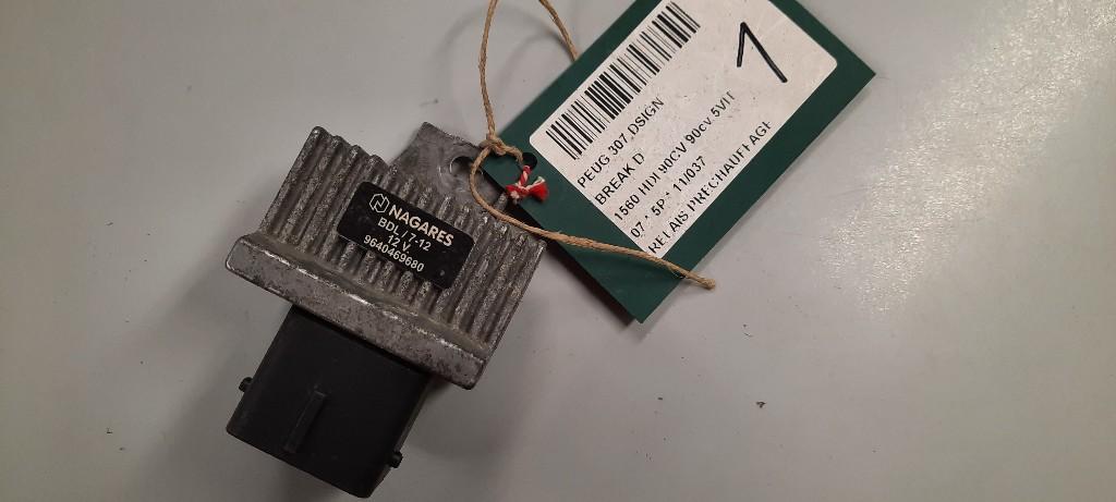 RELAIS BOUGIE PRECHAUFFAGE Peugeot 307 SW (3H) (9640469680), Utilisé, Peugeot