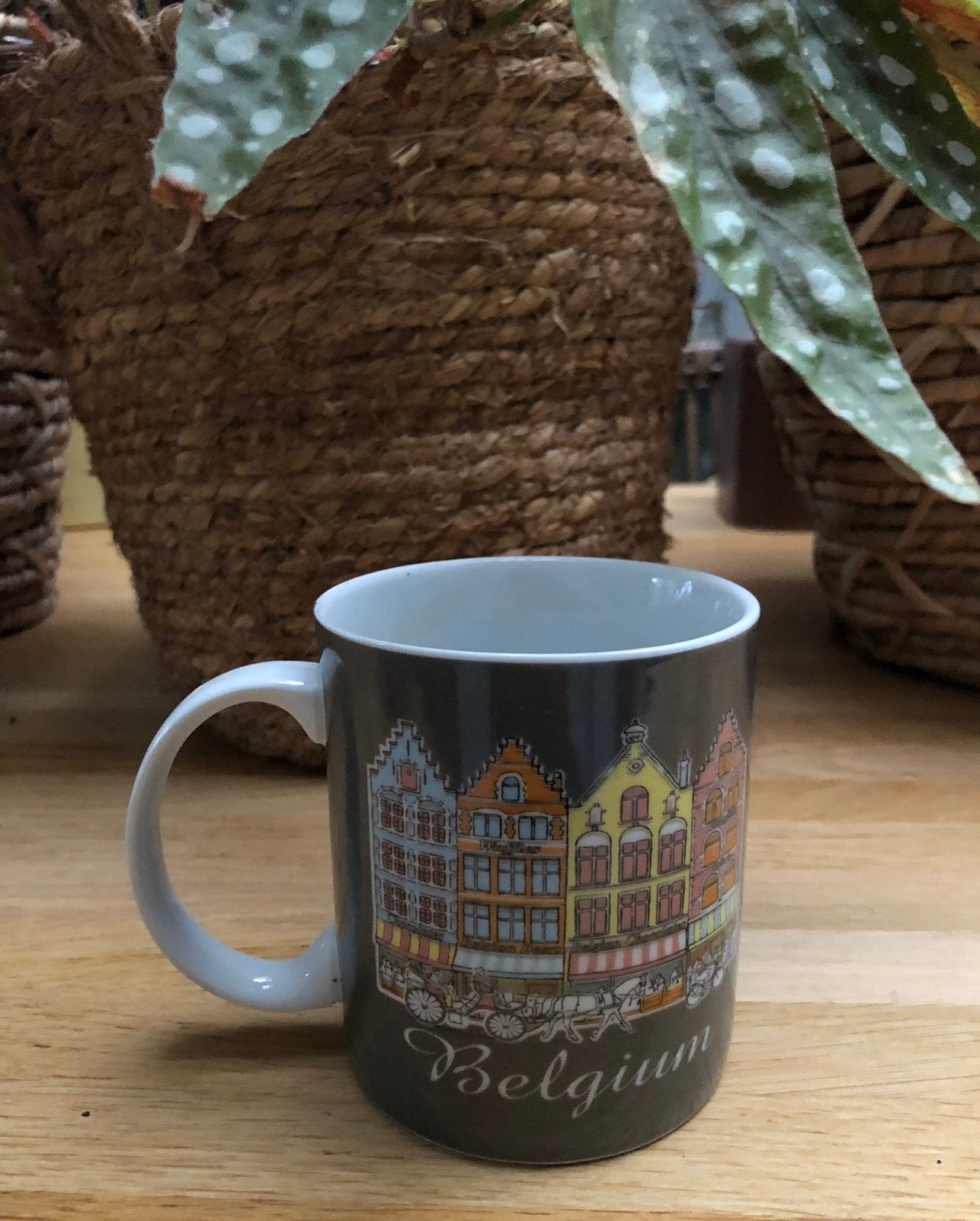 mok Belgium van Dupont, Maison & Meubles, Enlèvement ou Envoi, Comme neuf, Mug