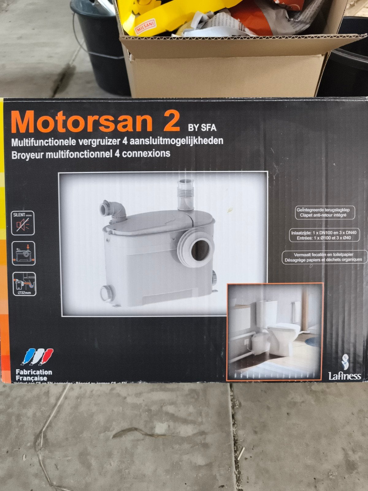 Motorsan wc vergruizer 2 lafiness, Ophalen