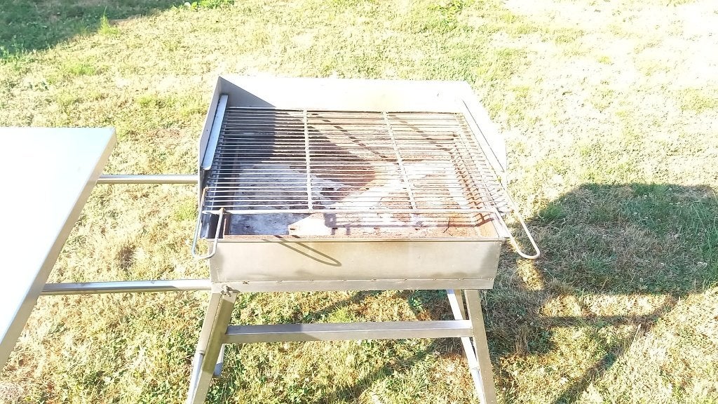 Barbecue inox, Enlèvement, Utilisé