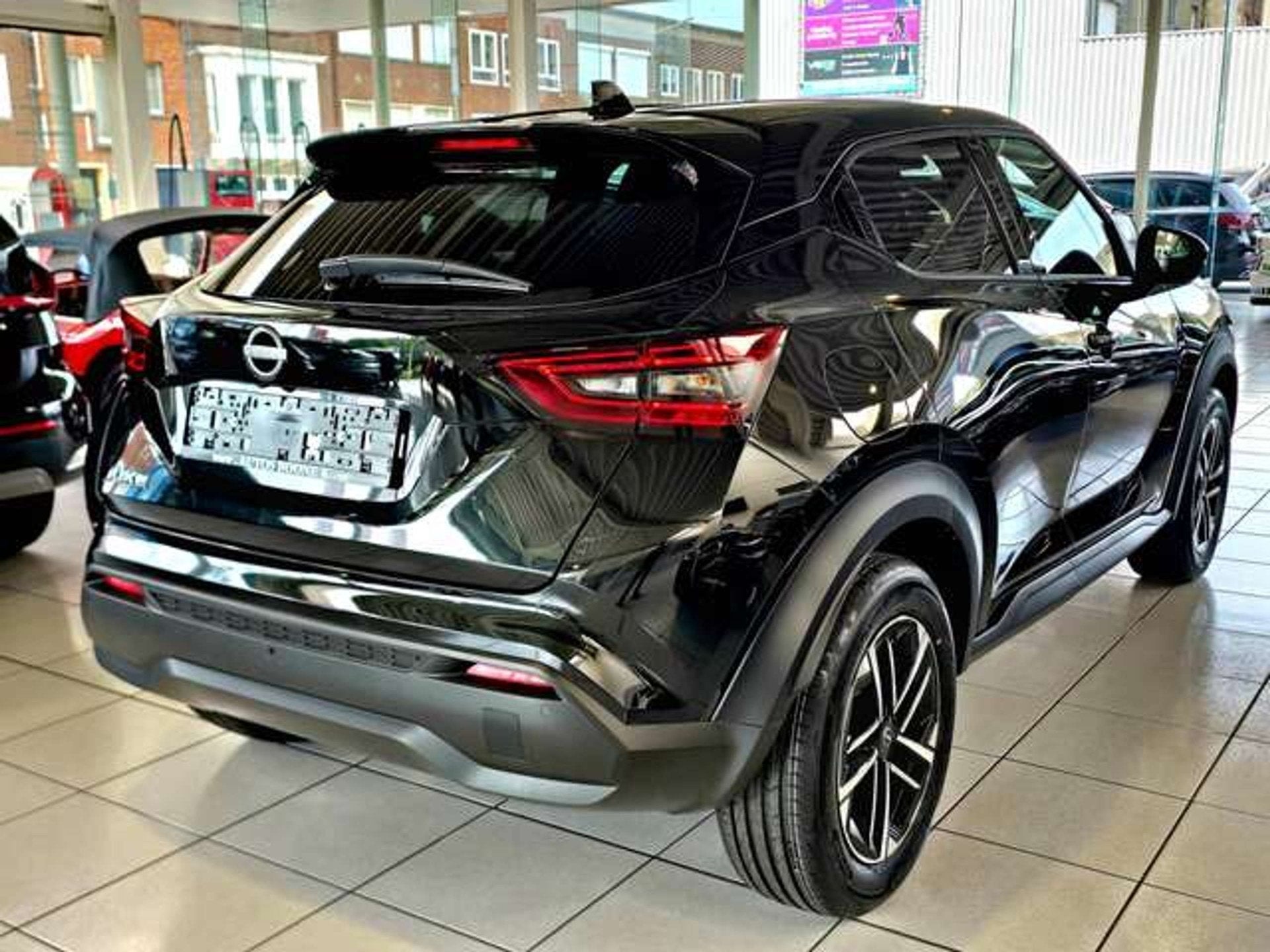 Nissan Juke Juke 1.0 DIG-T 2WD N-Connecta (EU6AP), Autos, Neuf, Achat, Euro 6, Entreprise