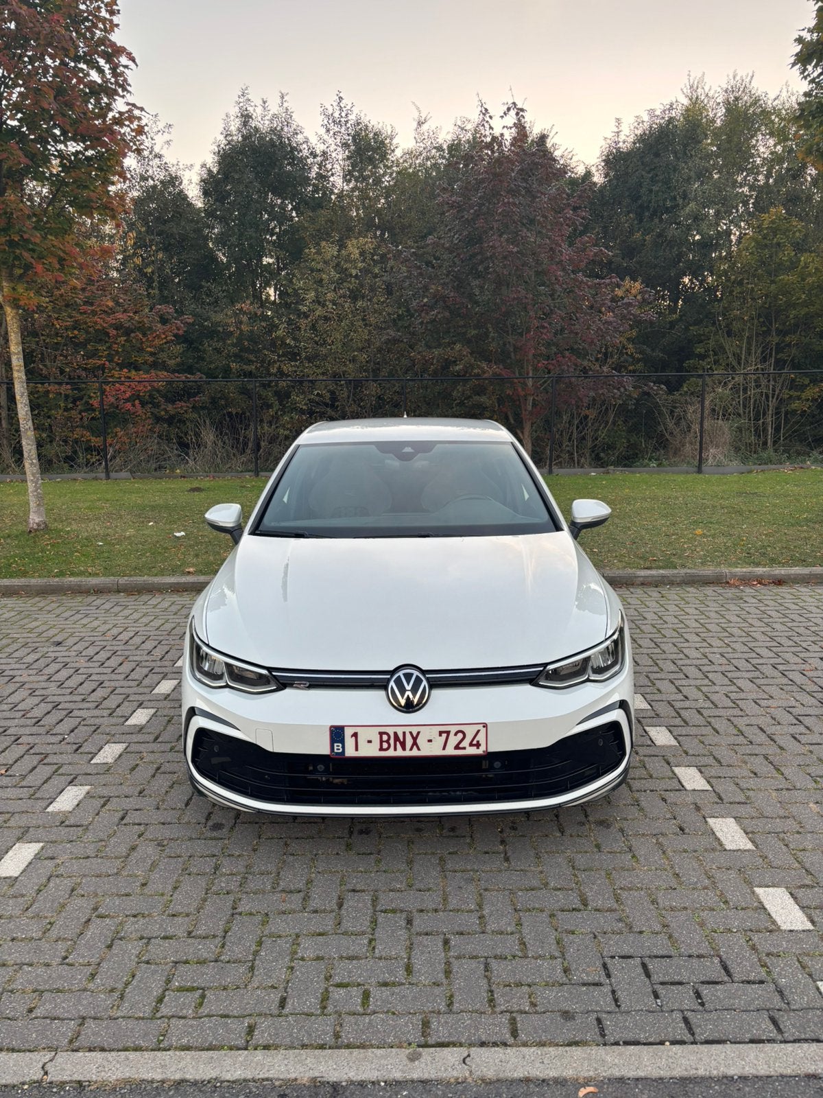 Witte Volkswagen Golf 8 R-line, Auto's, 4 cilinders, 5 deurs, Coupé, Zwart