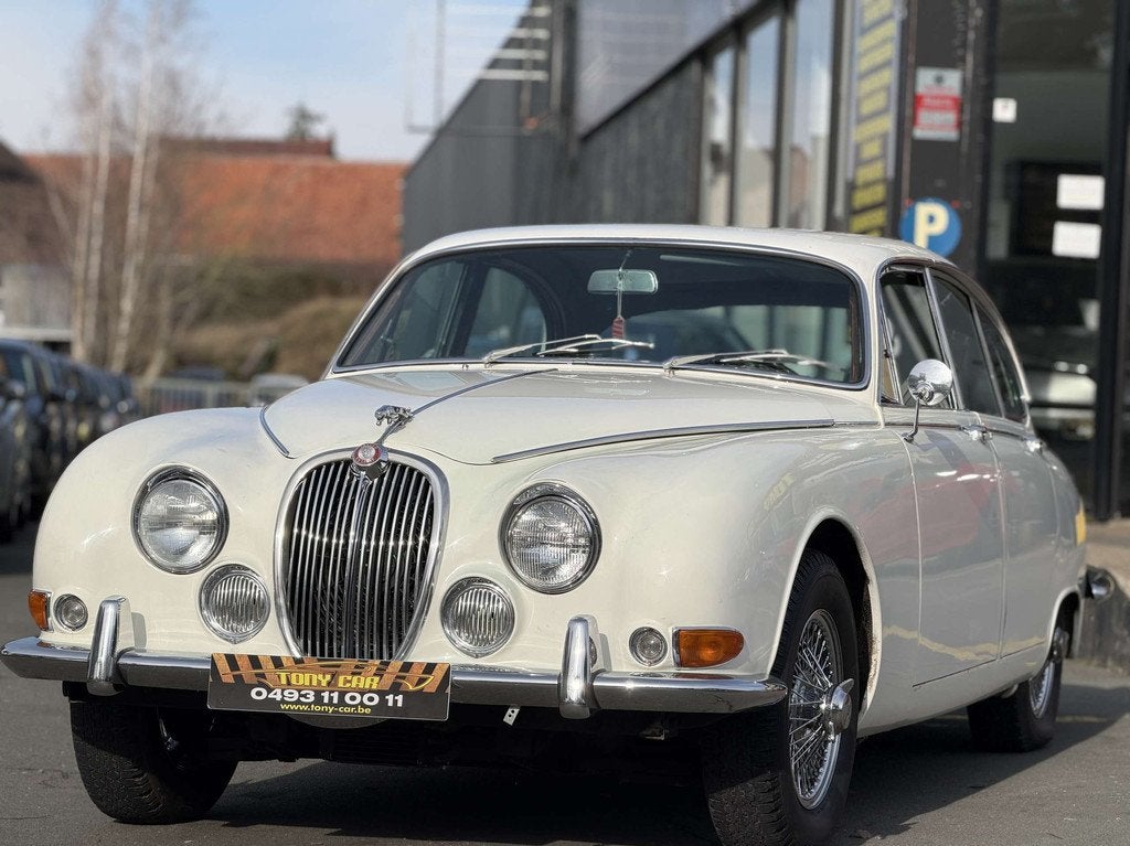 Jaguar MK II Voiture Old Timer  Contrôle Technique, Automaat, 4 deurs, Zwart, Bedrijf