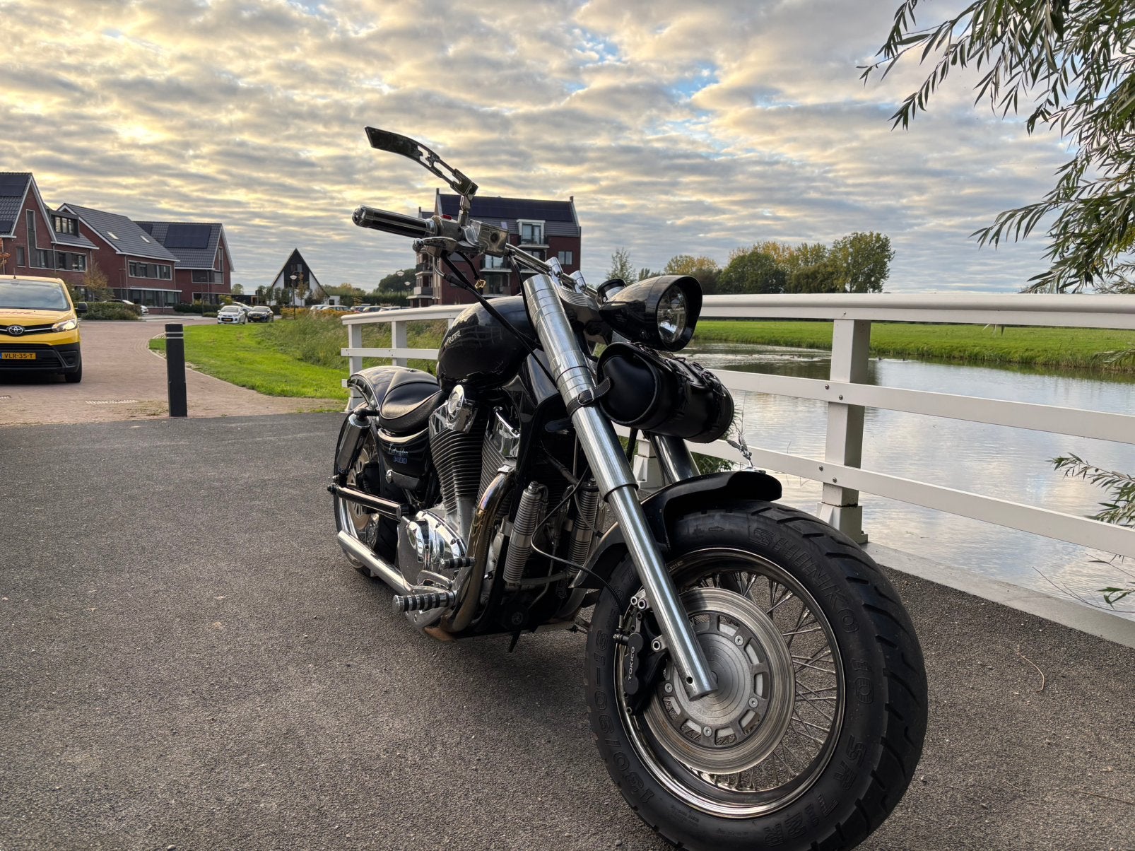 Suzuki intruder 1400, Ophalen