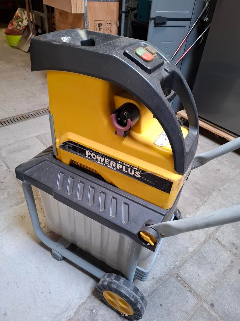 Hakselaars 2 stuks weinig gebruikt, Tuin en Terras, Ophalen