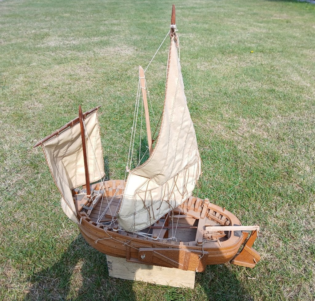 Houten scheepsmaquette, Ophalen