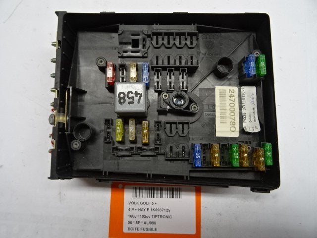 BOITIER FUSIBLES Volkswagen Golf V (1K1) (1K0937125), Utilisé, Volkswagen