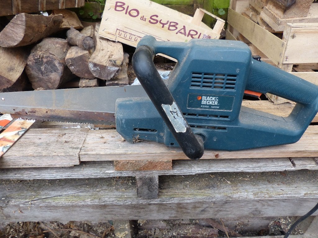 Scie électrique Black/Decker, Bricolage & Construction, Outillage | Scies mécaniques, Enlèvement, Utilisé, Scie sabre, Black et decker