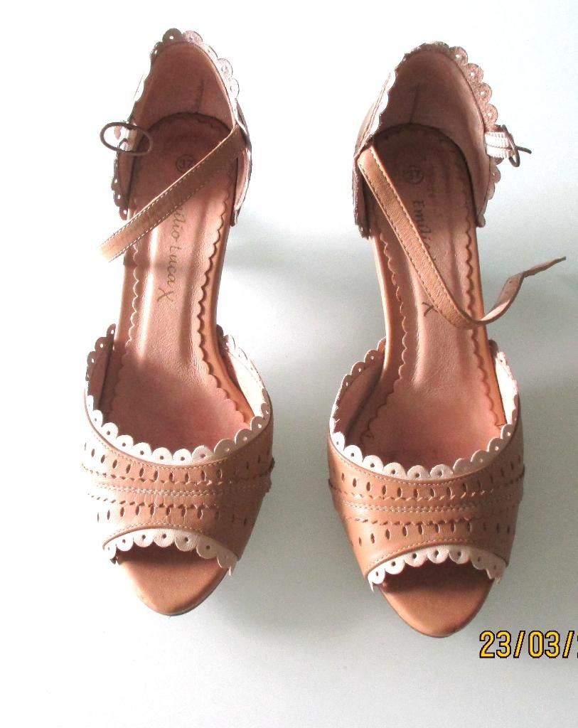 Zomerschoenen met hieltjes - mt. 37 - Emilio Luca X, Kleding | Dames, Schoenen, Emilio Luca X, Schoenen met lage hakken, Bruin
