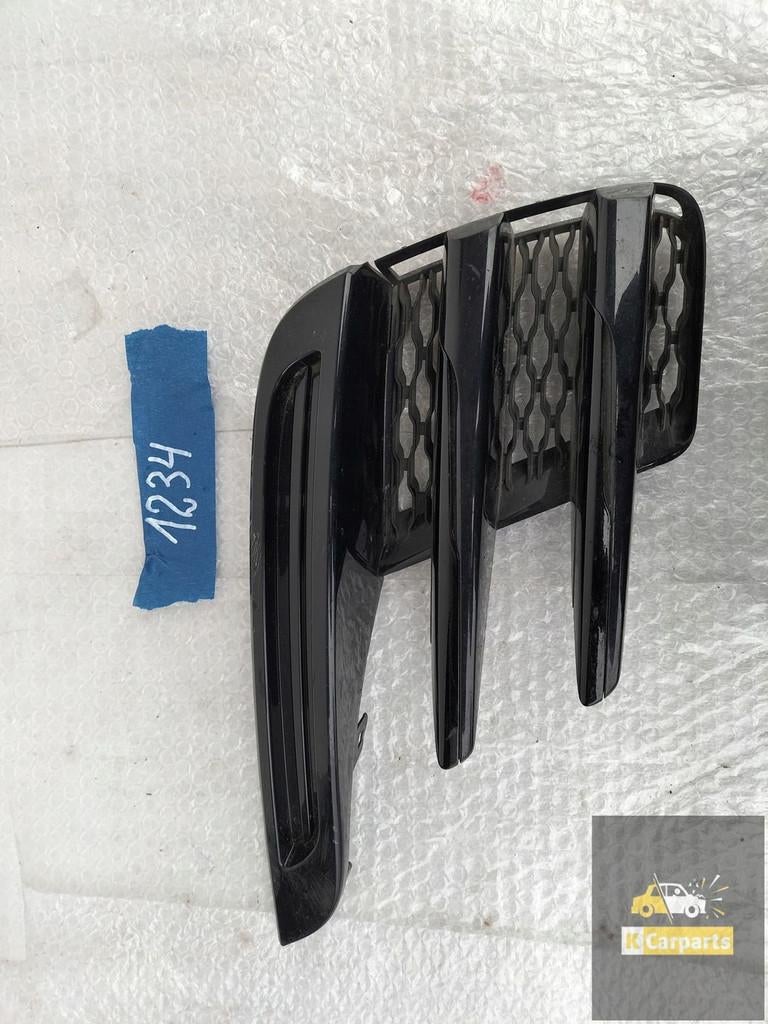 J8A2-17E852, RANGE ROVER VELAR BUMPER GRILLE LINKS, Info@fabrikant.eu, Fabrikantstraat 1
1000 AA  Amsterdam, NL, Bumper, Fabrikant BV
