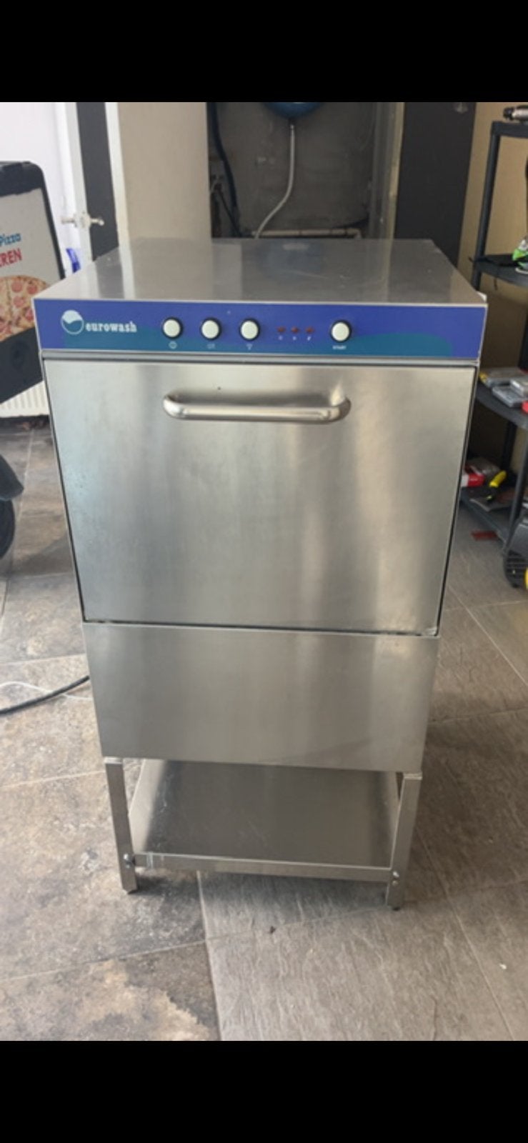 Horeca vaatwas eurowash, Ophalen