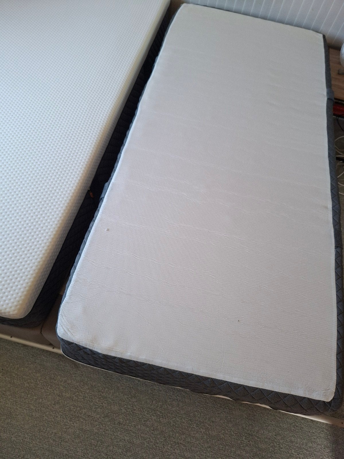 2 Matelas Emma 90x200 d'avril 2024, Maison & Meubles, Chambre à coucher | Matelas & Sommiers, Matelas, Enlèvement