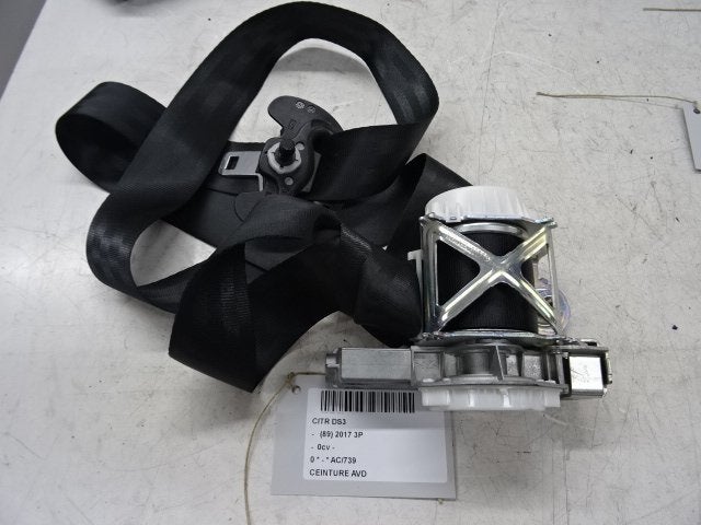 CEINTURE DE SECURITE AVANT DROIT DS DS 3 (SA) (34150453), Taurusavenue 1
2132 LS  Hoofddorp, NL, Webaccessibility@stellantis.com
