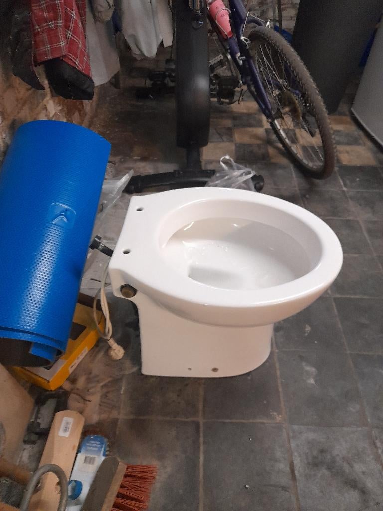 WC broyeur, Enlèvement, Utilisé, Toilettes
