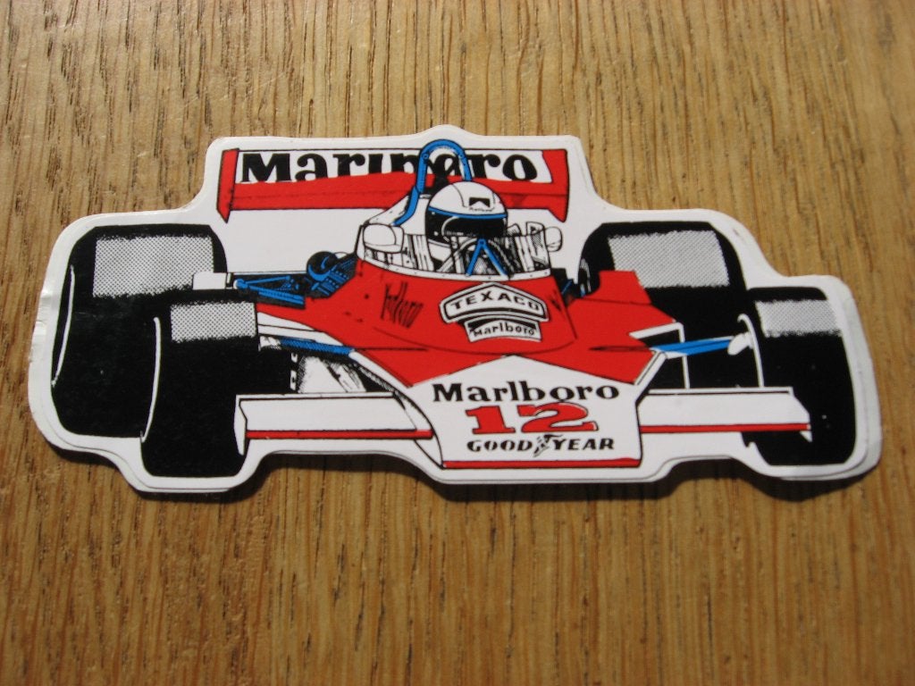 Sticker F1 Marlboro 12 Good Year 12 x 5,5 cm, Enlèvement ou Envoi, Neuf, Voiture ou Moto