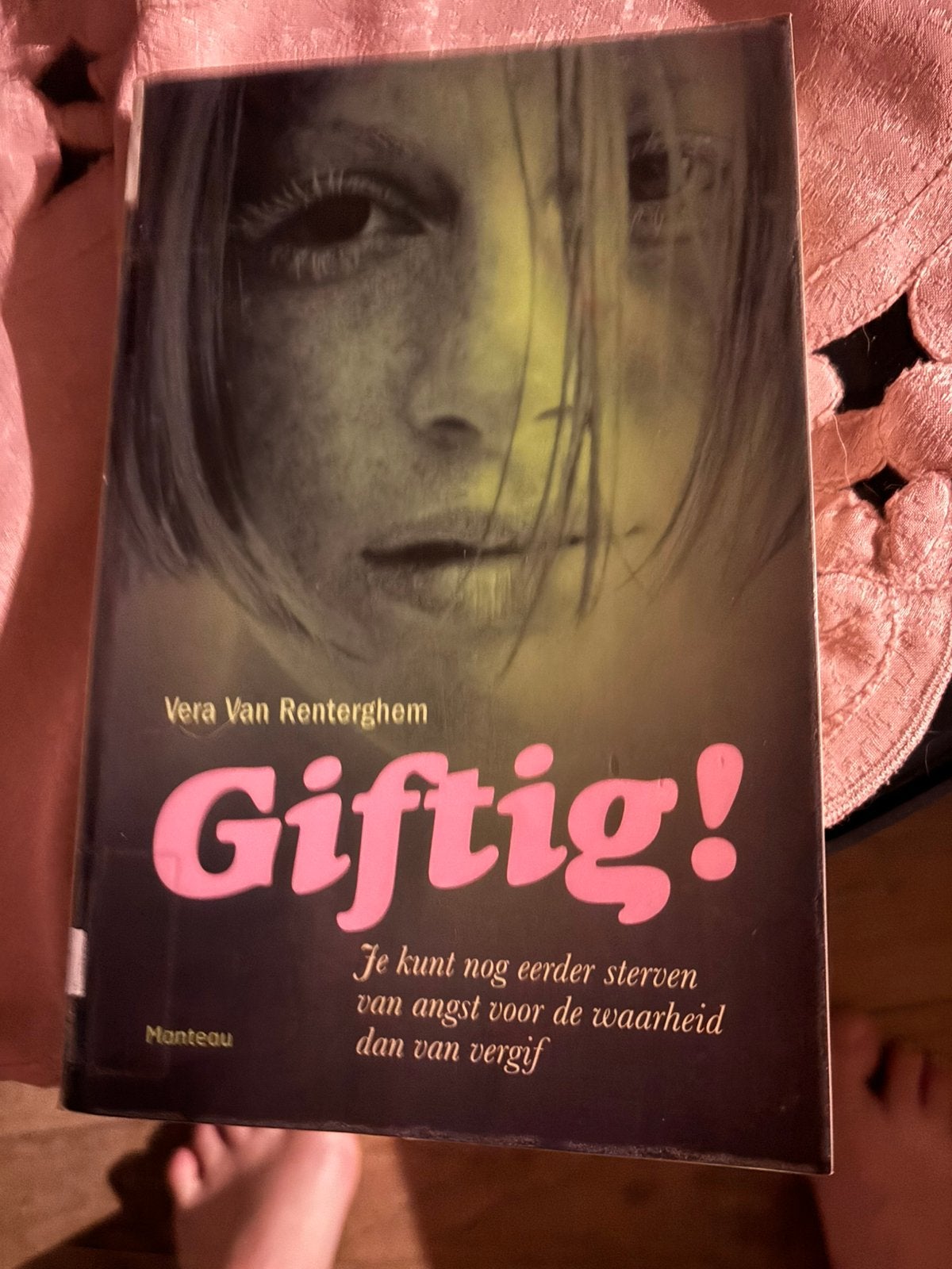 Giftig, Ophalen of Verzenden, Zo goed als nieuw