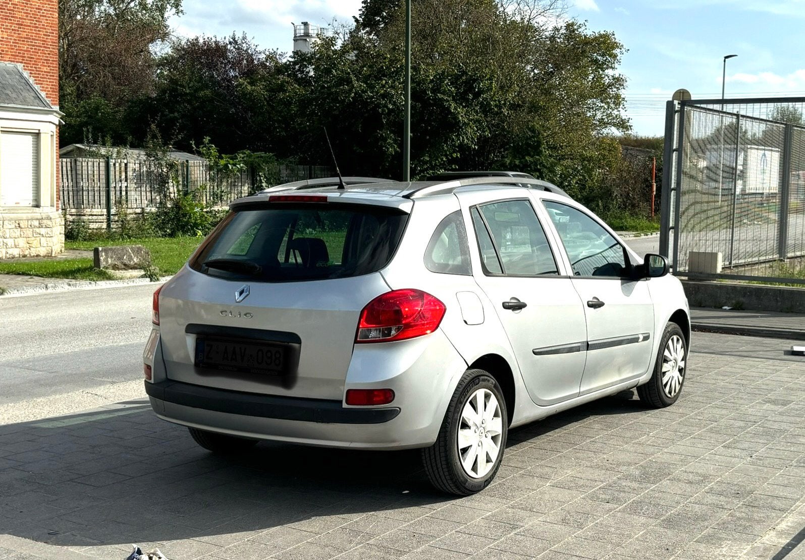 RENAULT CLIO 1.2i CT OK, Autos, Achat, Entreprise, Essence, Clio