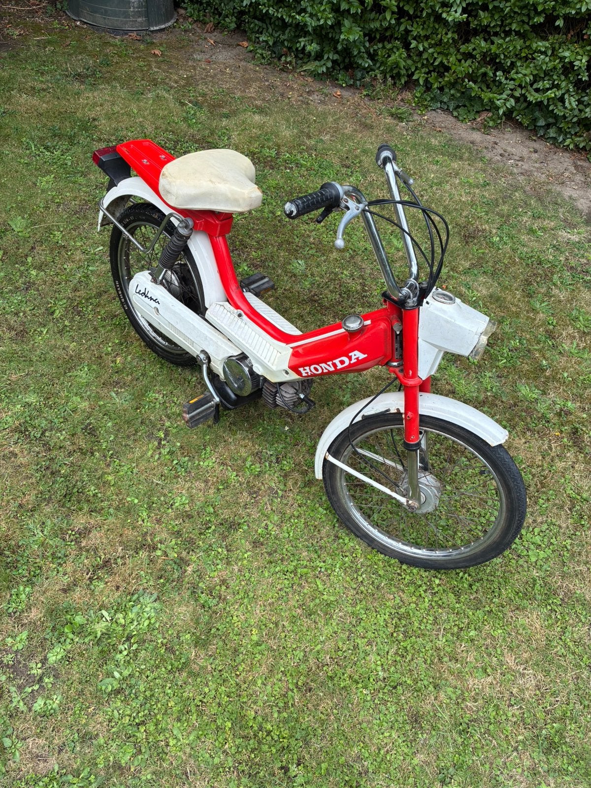 Honda camino 1989 met papieren, Fietsen en Brommers, Brommers | Honda, Ophalen, Gebruikt, Overige modellen, Klasse B (45 km/u)