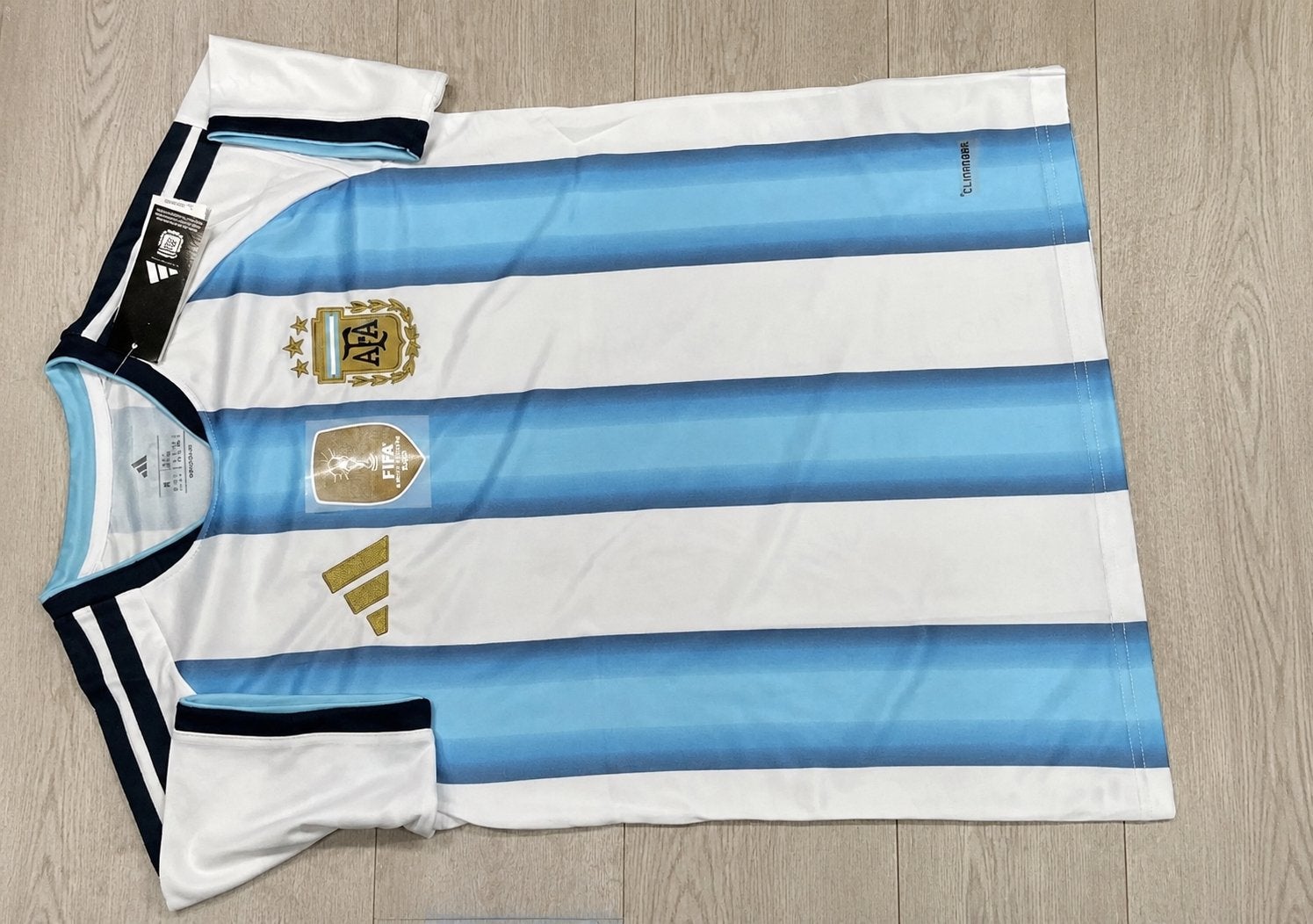 Argentinië wk shirt 2026 nieuw maat M, Nieuw, Voetbal, Verzenden, Maat 48/50 (M)
