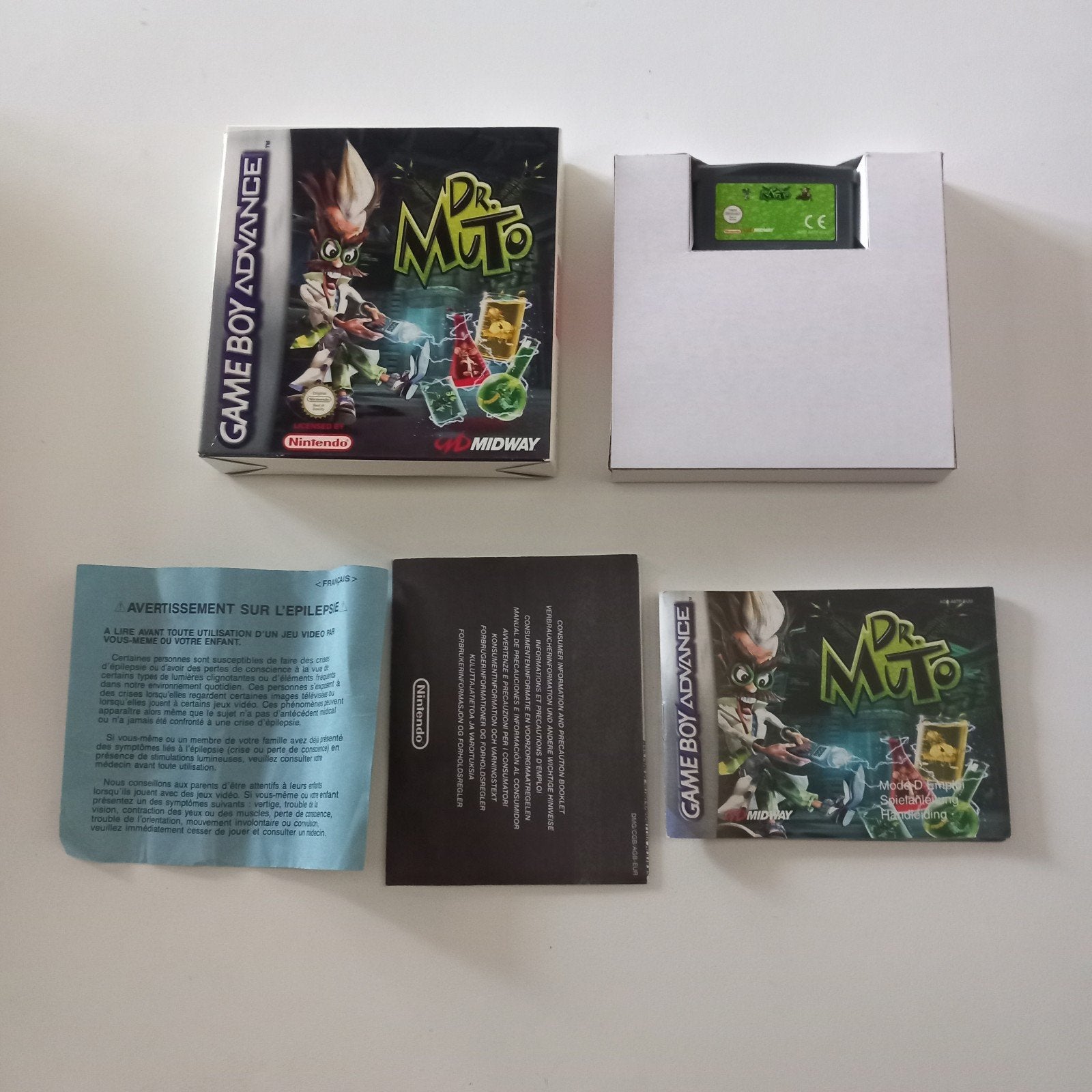 Dr. Muto Nintendo Gameboy advance, Games en Spelcomputers, Ophalen of Verzenden