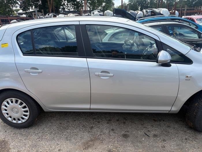 Portière 4portes avant droite d'un Opel Corsa (Z176), -, Opel, 3 mois de garantie, Utilisé