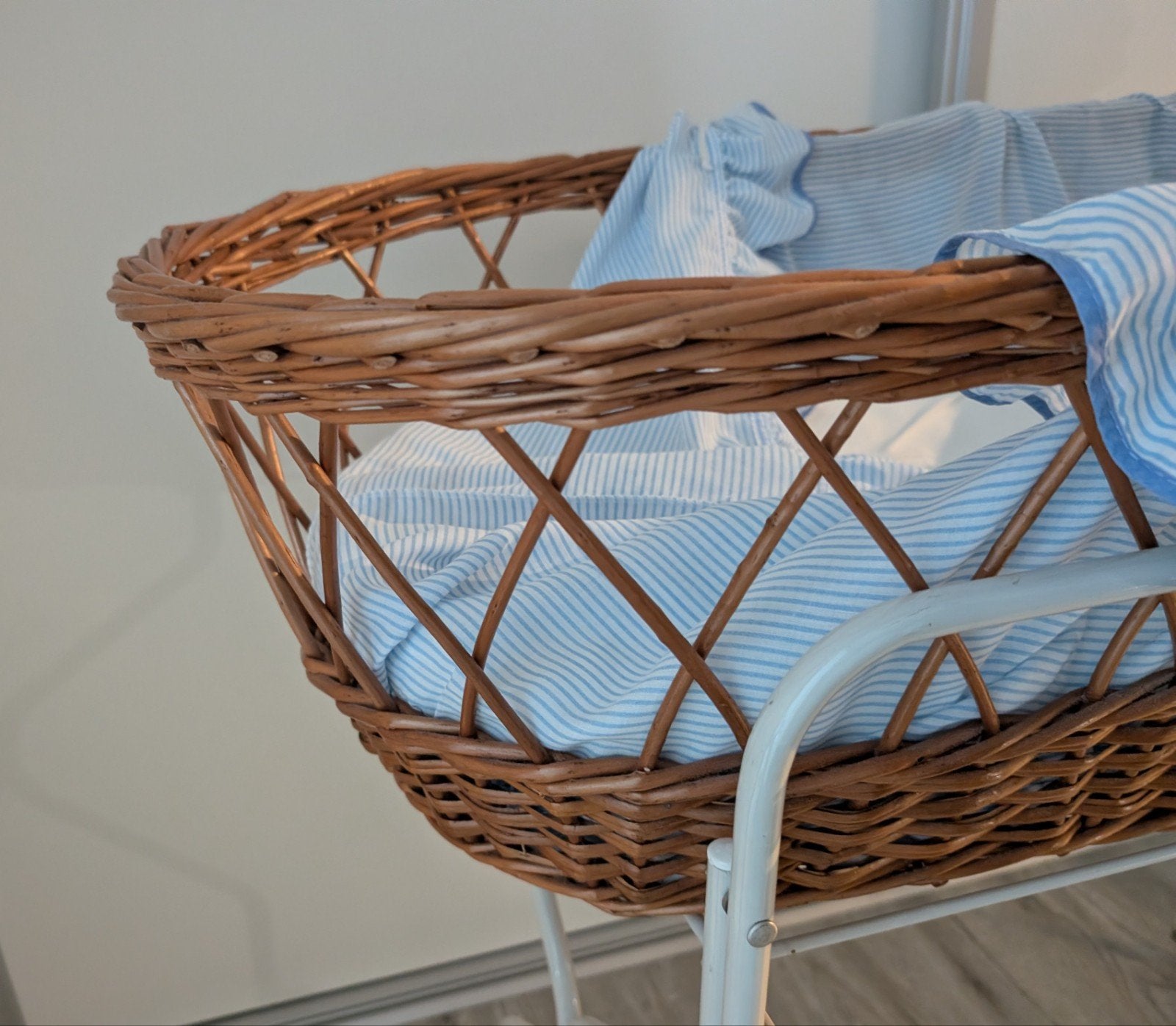 rotan wieg, Kinderen en Baby's, Ophalen, Wieg
