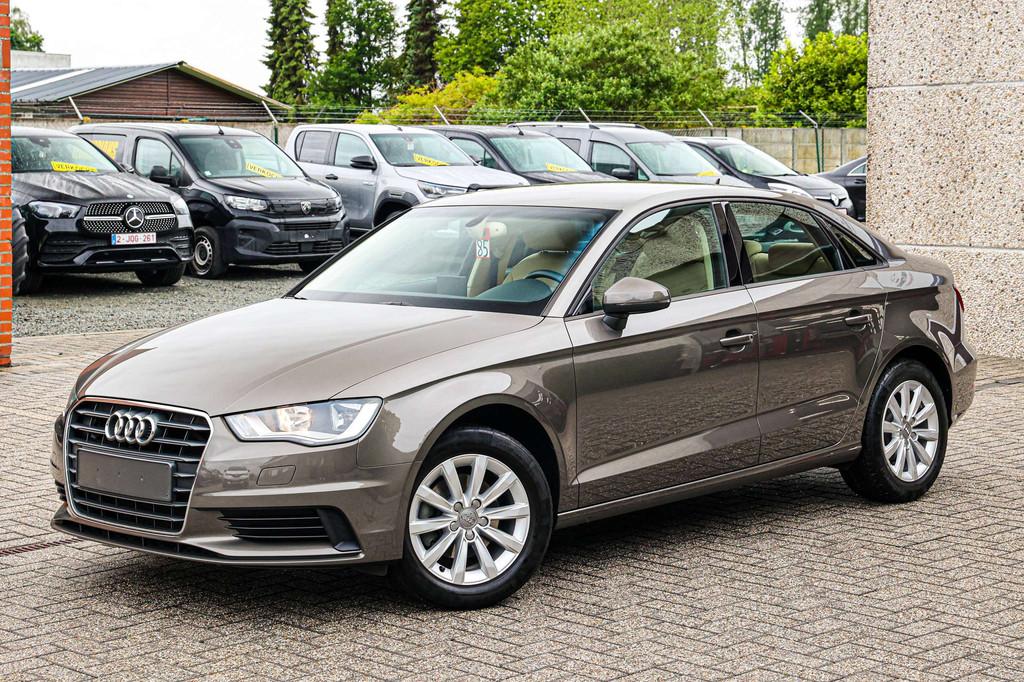 Audi A3 AUTOMAAT*EERSTE-EIGENAAR*LEDER*NAVIGATIE*TREKHAAK*PA, Autos, Cuir, Achat, Entreprise, Automatique