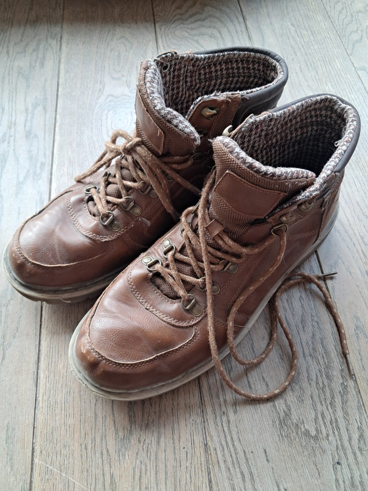bruine winterschoenen : heren, ongeveer 44-45, Ophalen of Verzenden