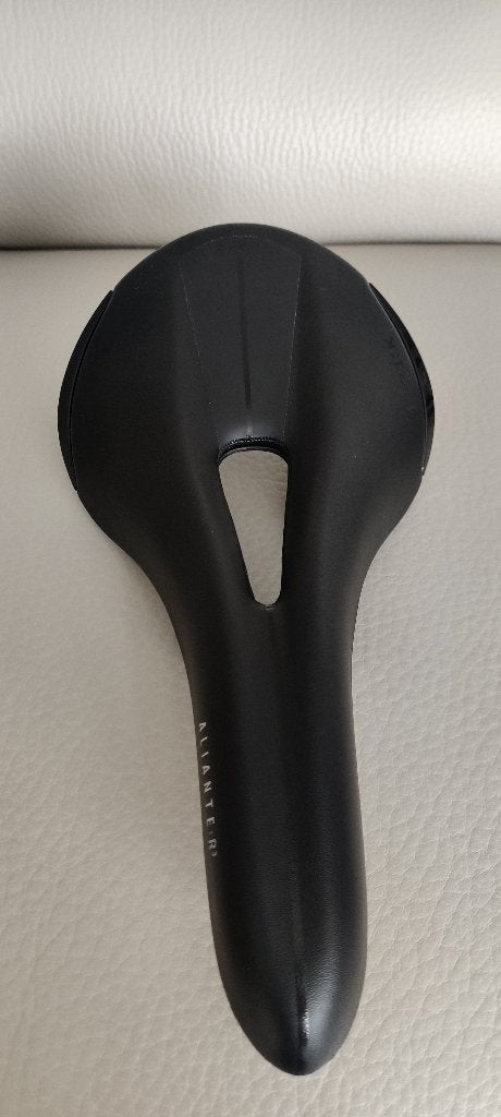 Nieuw Fi'zik Aliante R3 zadel, Ophalen, Nieuw, Zadel