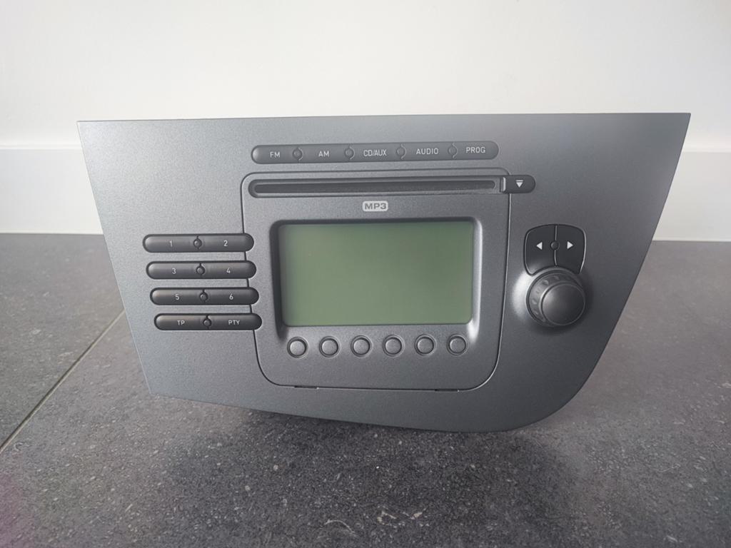 Radio CD AUX MP3 Seat Leon 2007 1P1035186B, Auto diversen, Autoradio's, Ophalen of Verzenden, Gebruikt