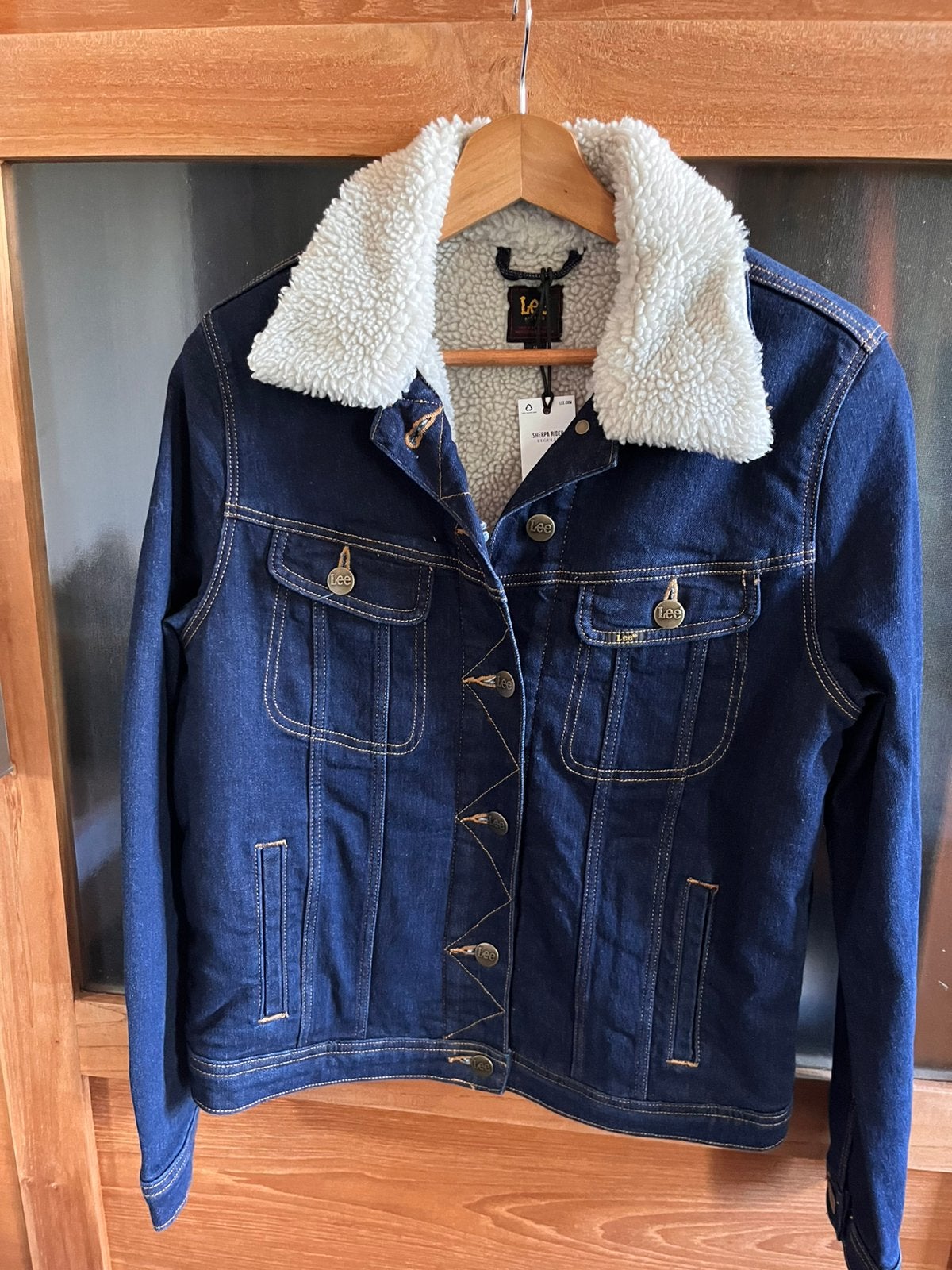 Lee sherpa rider jeansjas maat M, nieuw met kaartjes, Vêtements | Hommes, Enlèvement ou Envoi, Neuf, Taille 48/50 (M), Bleu
