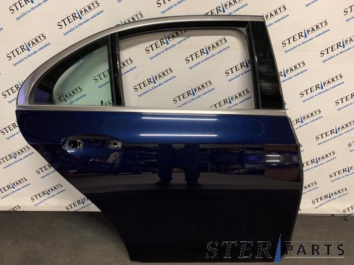 Portière 4portes arrière droite d'un Mercedes E-Klasse (89, 3 mois de garantie, Utilisé, Porte, -