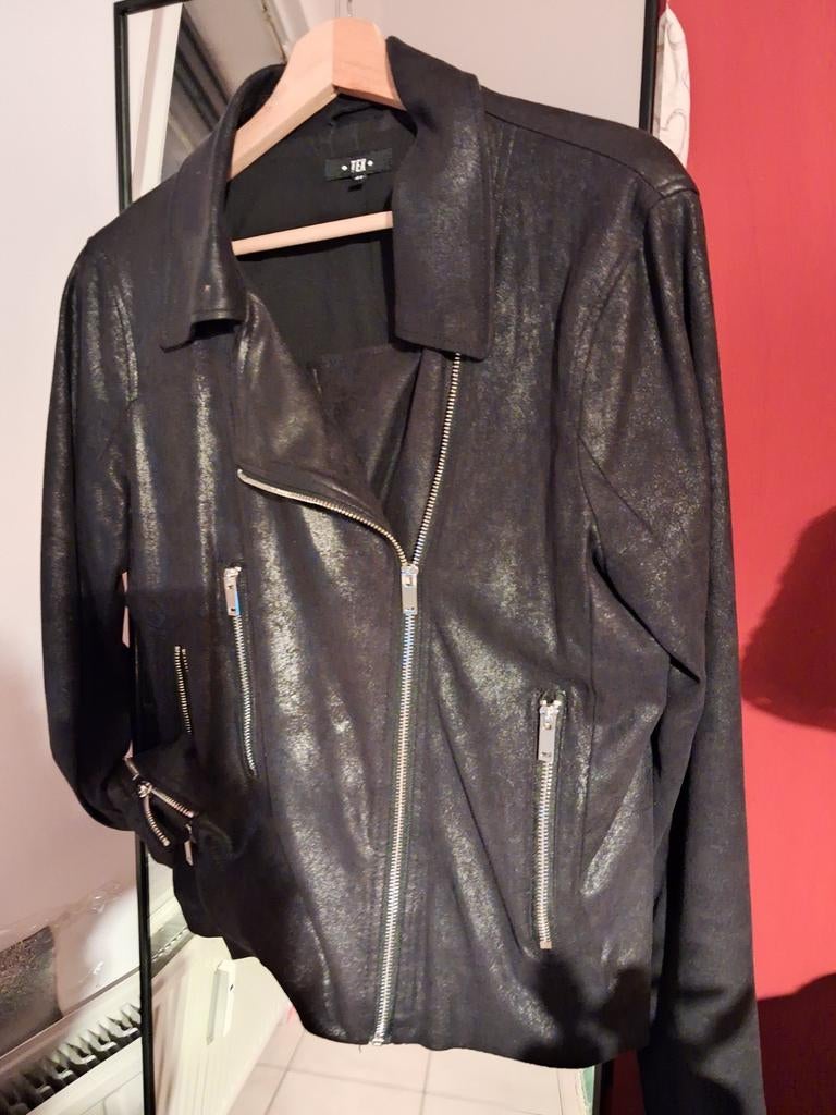 Perfecto voor dames in zwart., Ophalen, Zwart