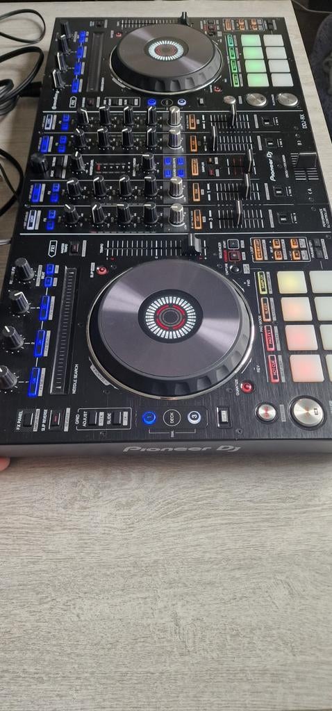 Pioneer DDJ-RX, Enlèvement, Pioneer