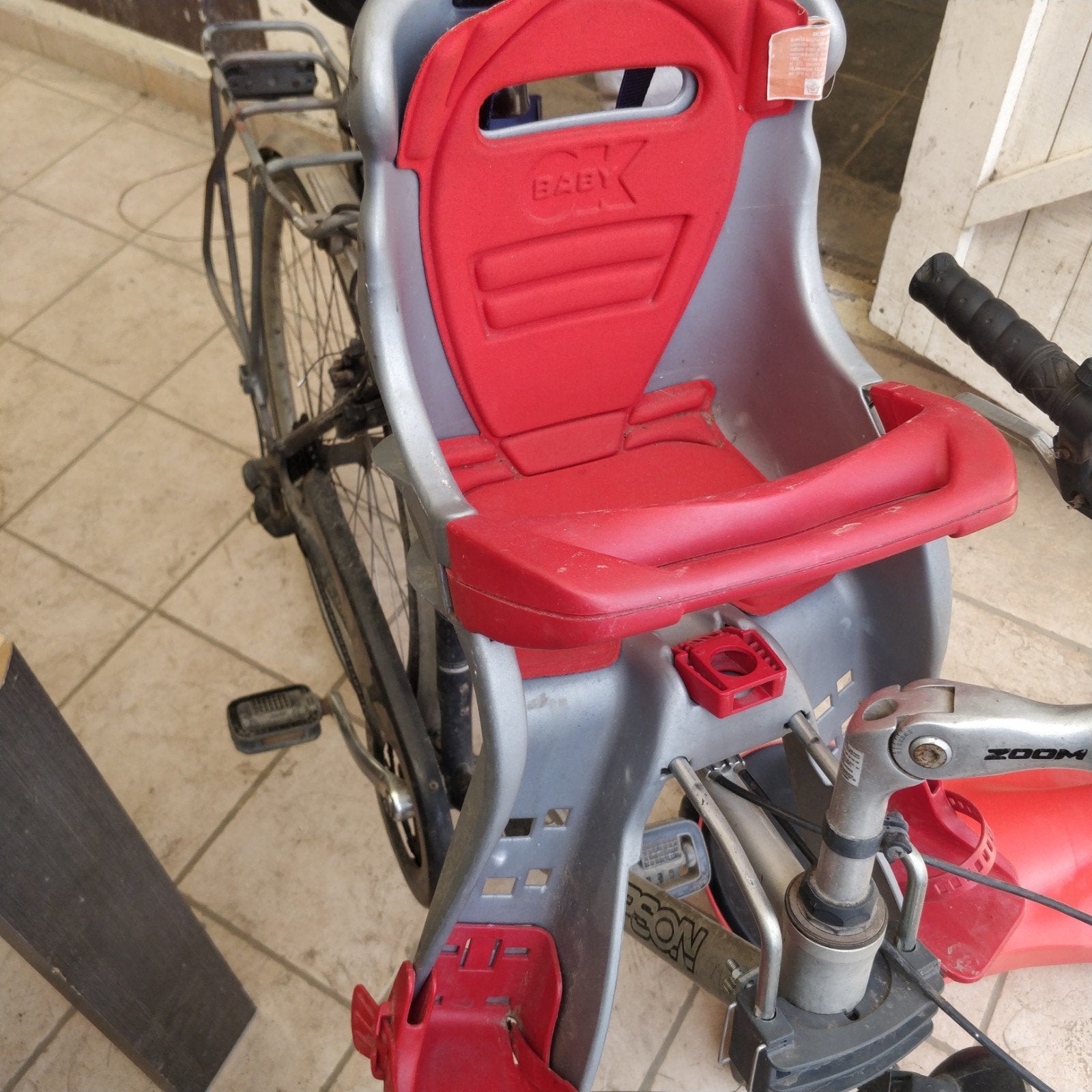 Fietszitje baby tot 15 kg, Ophalen