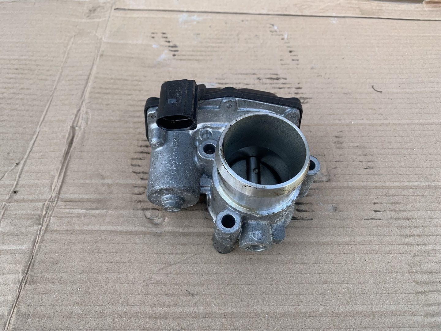 gasklephuis ford focus III / fiesta 1.0 ecoboost CM5G9F991FA, Autos : Pièces & Accessoires, -, -, -, Enlèvement ou Envoi