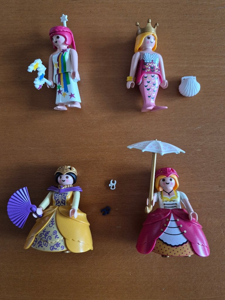 Playmobil 4 figurines réunies pour 10€, Enlèvement ou Envoi