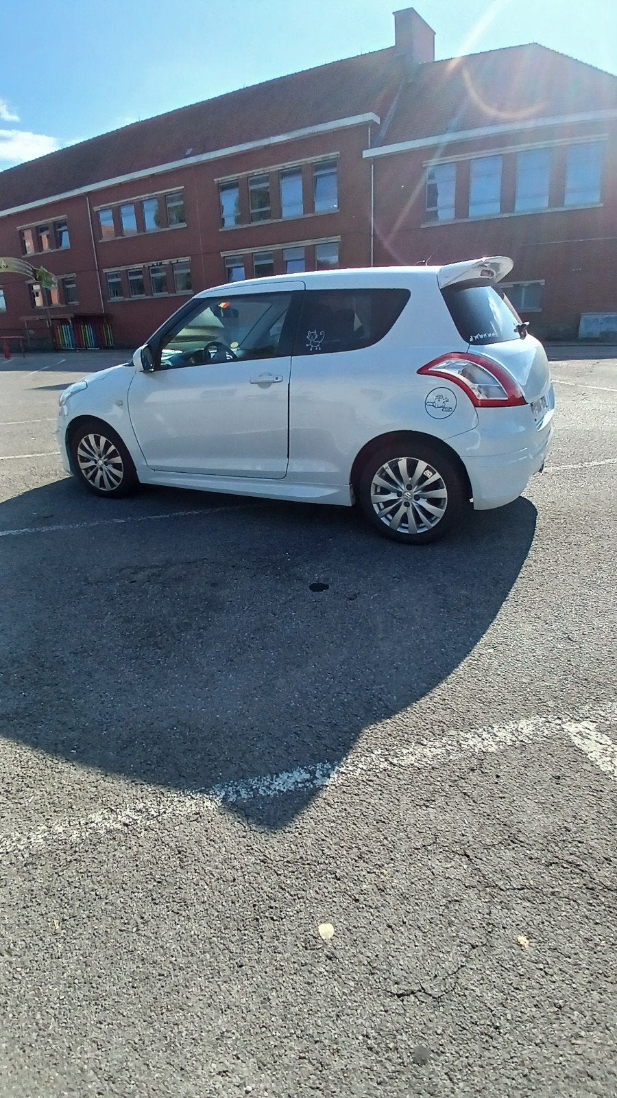Suzuki swift  1300cc  diesel, Achat, 2 portes, Diesel, Tissu