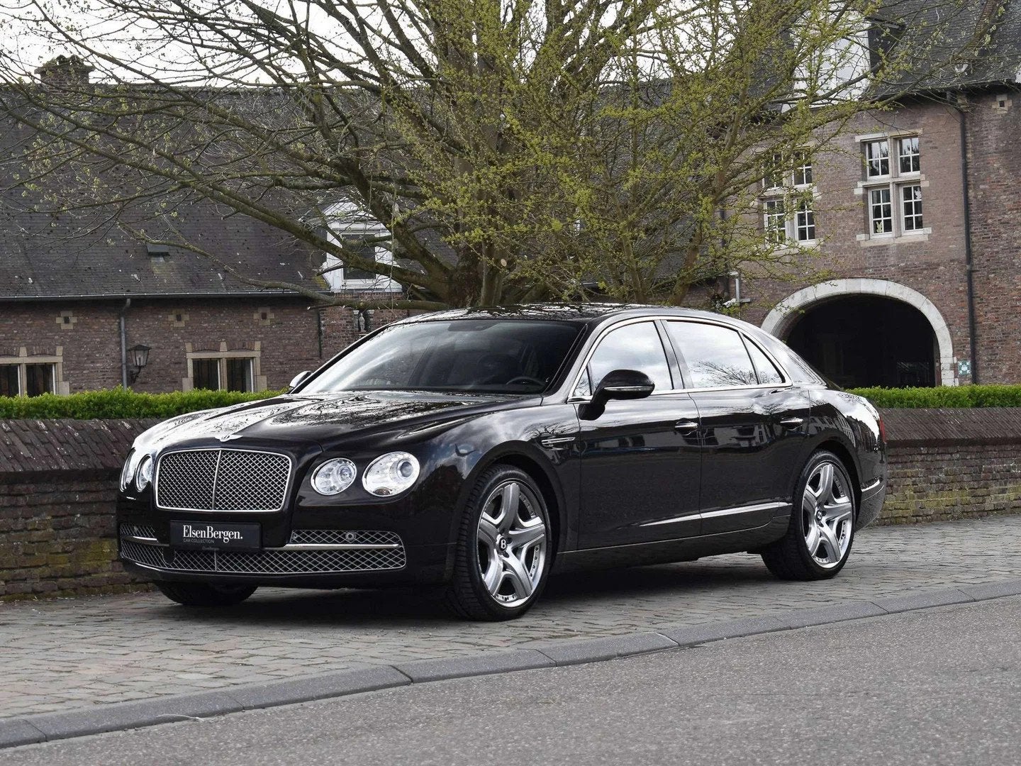 Bentley Flying Spur W12 / Havana Metallic / Bentley History, Auto's, Bentley, Automaat, Adaptive Cruise Control, 12 cilinders